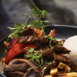 Señor Ají Peruvian Cuisine  - Lomo Saltado