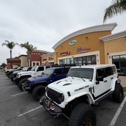 Carnes Y Mariscos Luis - The parking lot