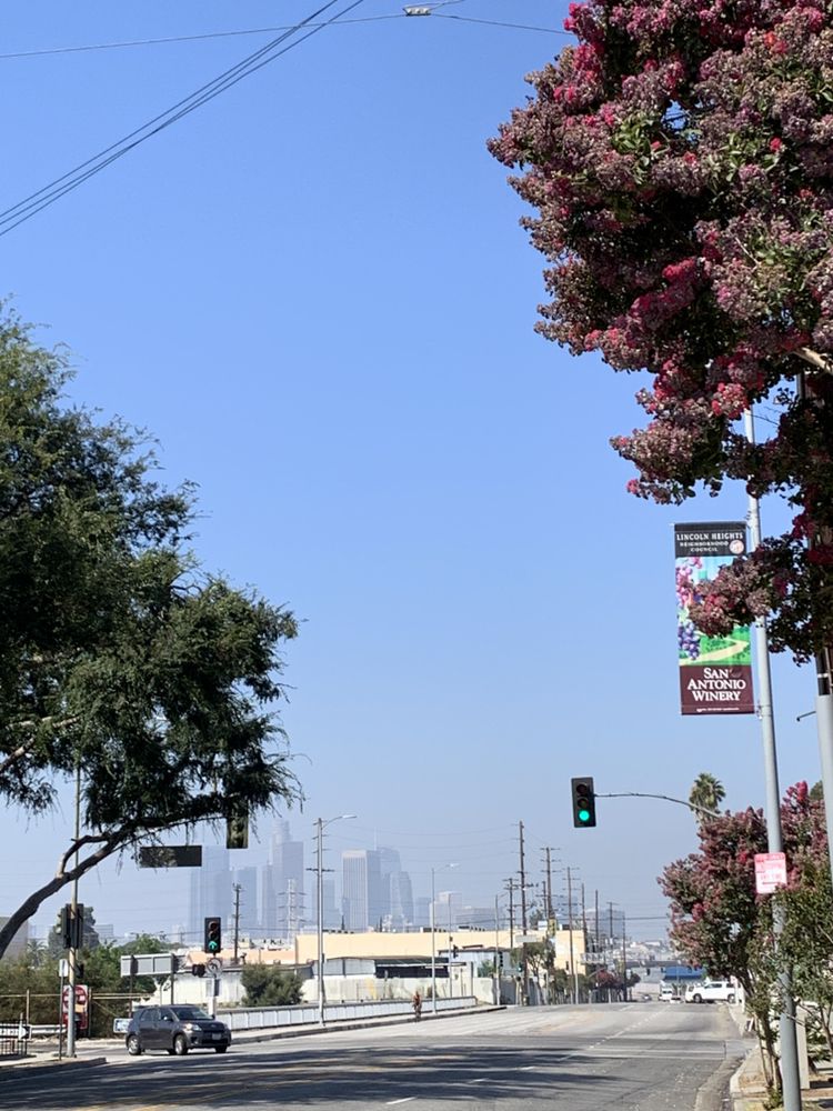 AMERICA MOTEL Updated September 2024 2219 Pasadena Ave, Los Angeles