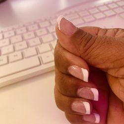 Star Nails - French manicure