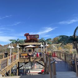 Andy B’s Tiki Bar