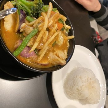 Thai Meric Eatery and Bar - Thai Near Me - Frederick, Maryland