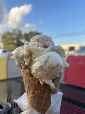 Cammie's Old Dutch Ice Cream Shoppe by null