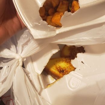 Mattie's Diner - Holes in containers of home fries & French toast and livermush - Diners Near Me - Charlotte, North Carolina