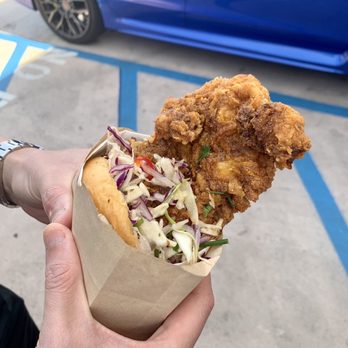 Daybird - Medium spicy chicken sandwich. Not sure intentional but giving us unadulterated chicken was such a good call. - Chicken Shop Near Me - Los Angeles, California Daybird - Medium spicy chicken sandwich. Not sure intentional but giving us unadulterated chicken was such a good call. - Chicken Shop Near Me - Los Angeles, California