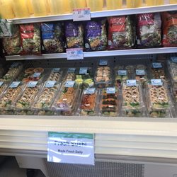 Publix - They have great sushi now!!