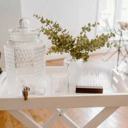 Chesapeake Bartenders & Events - Le Petite Pour - our versatile water station.