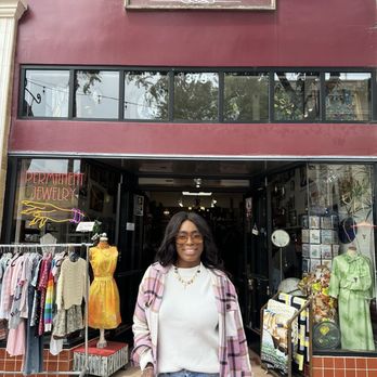 Brooklyn Charm - Jewelry Near Me - Ventura, California