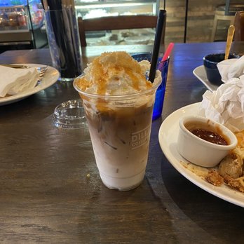 Iron Pot - Caramel macchiato - Korean Near Me - Kent, Washington Iron Pot - Caramel macchiato - Korean Near Me - Kent, Washington
