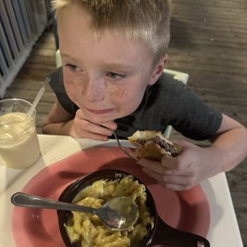 Lorelei Restaurant & Cabana Bar - Kids burger. - Seafood Near Me - Islamorada, Florida Lorelei Restaurant & Cabana Bar - Kids burger. - Seafood Near Me - Islamorada, Florida