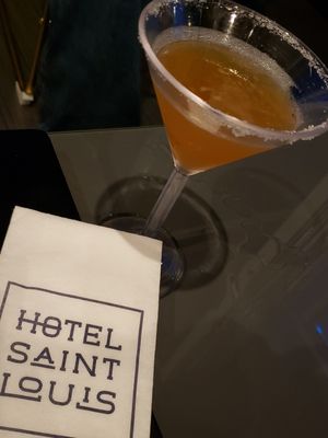 Form Skybar by null