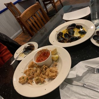 Amicci's - Fried Calamari & Fresh Steamed Mussels - Italian Near Me - Baltimore, Maryland