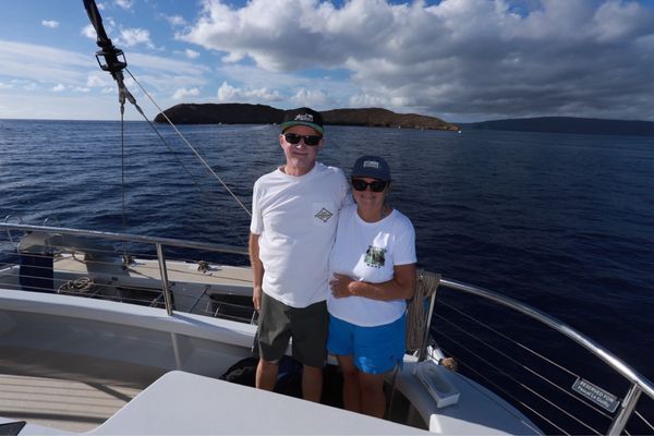 Four Winds Molokini Maui Snorkel Tour by null