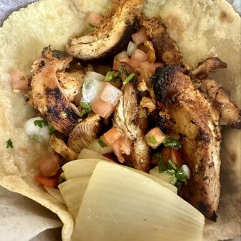 Little Rey - The Chicken Al Carbon Taco. The smoked onions are delicious! - Mexican Near Me - Nashville, Tennessee Little Rey - The Chicken Al Carbon Taco. The smoked onions are delicious! - Mexican Near Me - Nashville, Tennessee