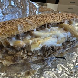 Cheesesteak & frhes Cheesesteak & frhes