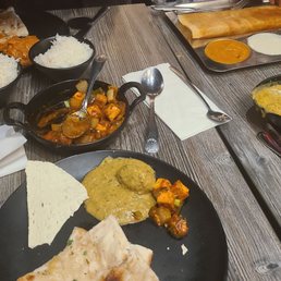 Dosa,.alai kofta and chicken curry with NAAN.