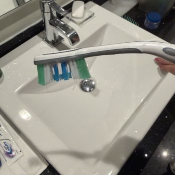 Radisson Blu Aqua Chicago - They used our toothbrush to clean the floors or something as retaliation for us calling out the security guy for lying - Hotels Near Me - Chicago, Illinois Radisson Blu Aqua Chicago - They used our toothbrush to clean the floors or something as retaliation for us calling out the security guy for lying - Hotels Near Me - Chicago, Illinois