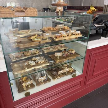 Rosalia's Botanical Cafe - Pastry case - Desserts Near Me - Boca Raton, Florida