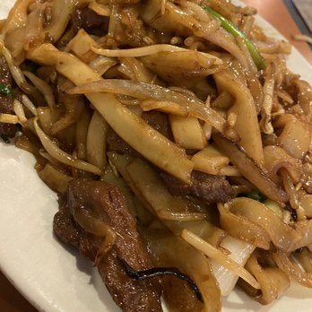 Hong's BBQ - Beef chow fun - Barbeque Near Me - Davie, Florida