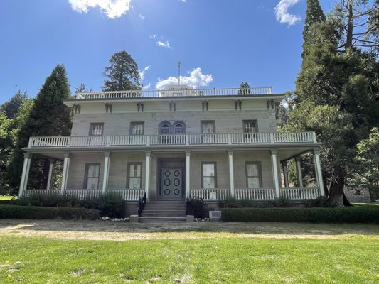 Bowers Mansion by null