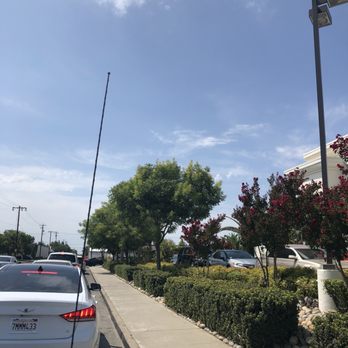 In-N-Out Burger - Longest line I've ever seen. - Burgers Near Me - Merced, California In-N-Out Burger - Longest line I've ever seen. - Burgers Near Me - Merced, California