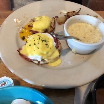 McGregor Cafe - Breakfast & Brunch Near Me - Fort Myers, Florida McGregor Cafe - Breakfast & Brunch Near Me - Fort Myers, Florida