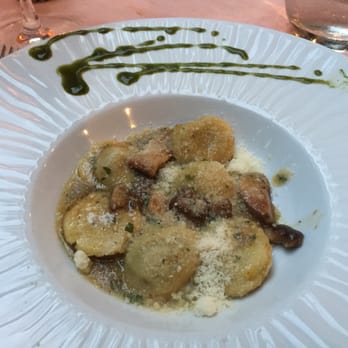 Donna Sofia - Mini truffle ravioli special - Italian Near Me - Sorrento, NA