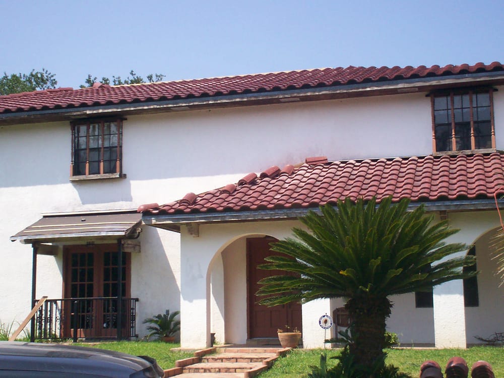 Slide of Twin Brothers Roofing