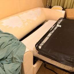 Sofa bed, falling apart and not clean
