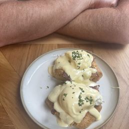 Eggs Benedict