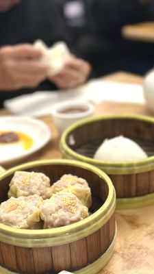 Ming's Tasty by null