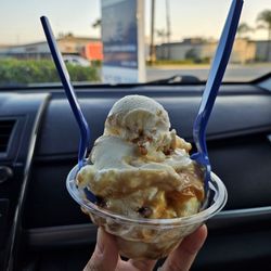 Handel's Homemade Ice Cream and Yogurt - Upland - pecan praline