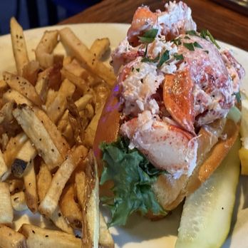 David's Restaurant - Lobster rolls with fries - New American Near Me - Portland, Maine