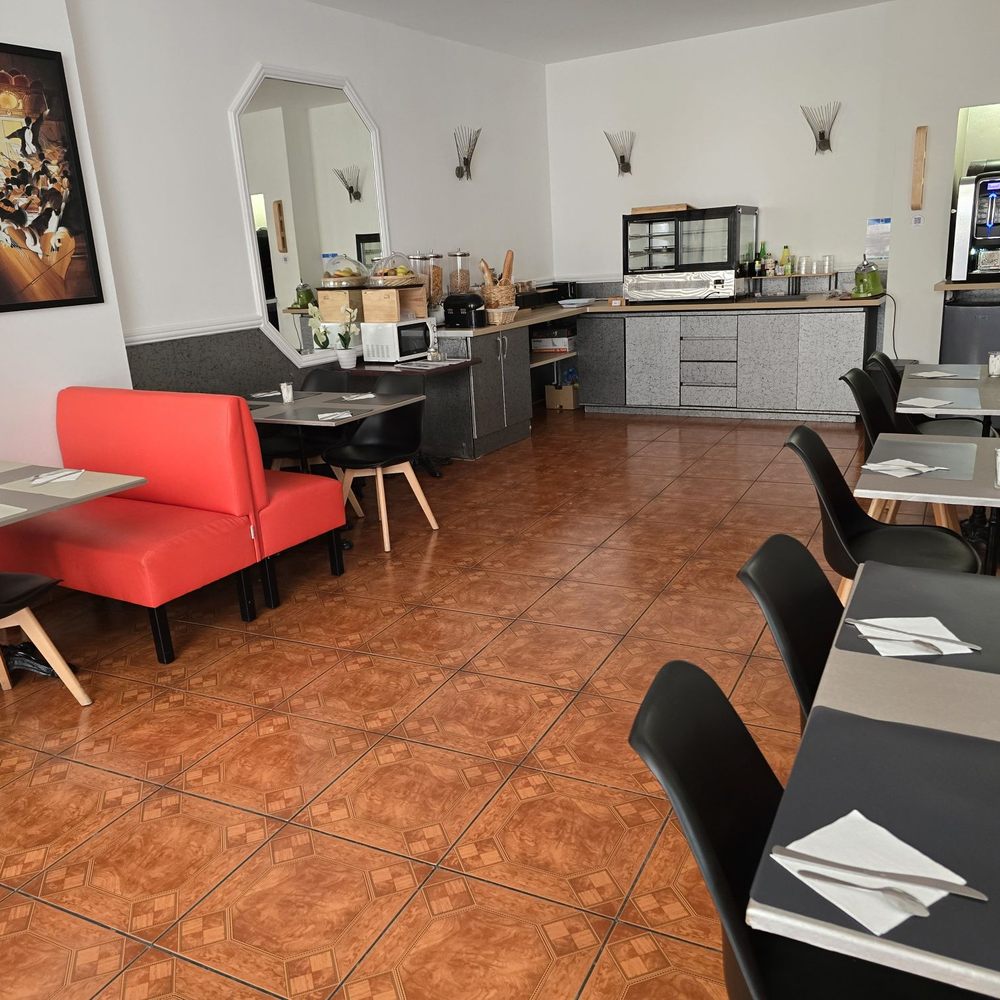 Hôtel Notre Dame - Breakfast room - Hotels Near Me - Bordeaux, 33