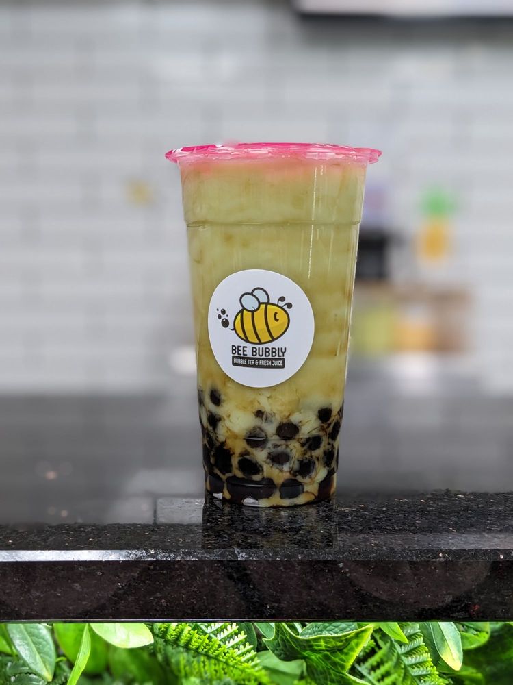 Bee Bubbly Juicery Logo