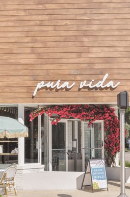Pura Vida Miami by null