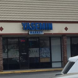 Yasemin Market - Front of the store
