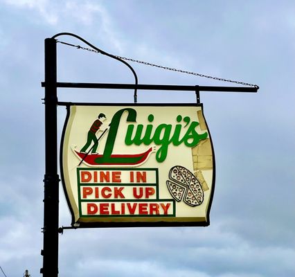 Luigi's Pizza Kitchen by null