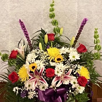 Jeanie's Flowers And More - Flowers sent by my cousin. - Florists Near Me - Flatwoods, Kentucky Jeanie's Flowers And More - Flowers sent by my cousin. - Florists Near Me - Flatwoods, Kentucky