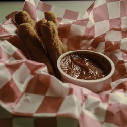 PT's Showclub Indianapolis - Pts Showclub Indianapolis  mozz sticks