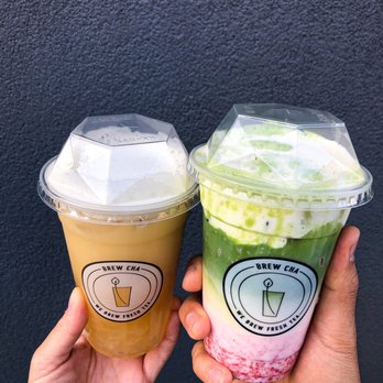 Brew Cha - Left: White Grape Oolong Tea $3.55 (+0.50 aloe vera) Right: Strawberry Matcha $5.05 - Bubble Tea Near Me - San Francisco, California Brew Cha - Left: White Grape Oolong Tea $3.55 (+0.50 aloe vera) Right: Strawberry Matcha $5.05 - Bubble Tea Near Me - San Francisco, California