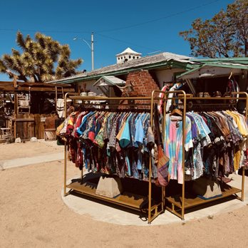 Art Queen - Art Galleries Near Me - Joshua Tree, California Art Queen - Art Galleries Near Me - Joshua Tree, California