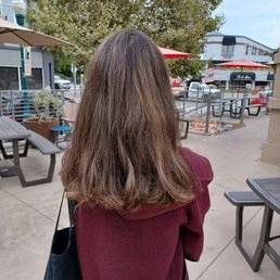 What I got: "full foil lightening," what was supposed to be a balayage (this was before the shadow root they applied the next day) What I got: "full foil lightening," what was supposed to be a balayage (this was before the shadow root they applied the next day)