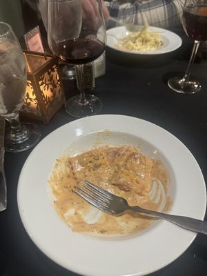 Luciano's by null