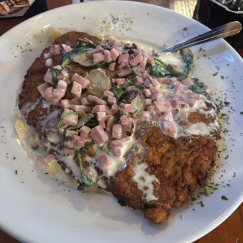 Hessen Haus - Black Forest schnitzel - German Near Me - Des Moines, Iowa Hessen Haus - Black Forest schnitzel - German Near Me - Des Moines, Iowa