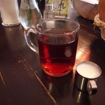 Knofi - Schwarzer Tee mit Milch - Specialty Food Near Me - Berlin, BE Knofi - Schwarzer Tee mit Milch - Specialty Food Near Me - Berlin, BE