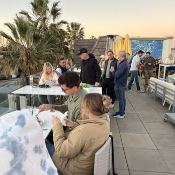 Tower39 Rooftop Lounge - Dining area - New American Near Me - Carlsbad, California
