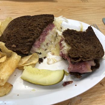 Cecils - Rueben with chips - Delis Near Me - Saint Paul, Minnesota