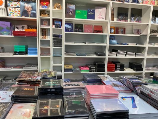 Violet Kpop 2000 Willowbrook Mall Houston Tx Gift Shops Mapquest Violet Kpop 2000 Willowbrook Mall Houston Tx Gift Shops Mapquest