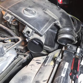 Fleet United - Air Intake Manifold for a spark plug change on 2010 Nissan Xterra - Auto Repair Near Me Fleet United - Air Intake Manifold for a spark plug change on 2010 Nissan Xterra - Auto Repair Near Me